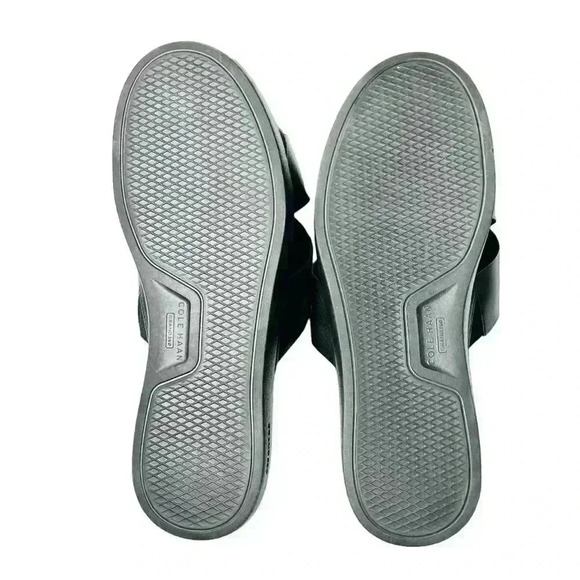 WOMEN’S COLE HAAN BLACK LEATHER SLIDE SANDALS SIZE 8 VERY GOOD QUALITY LEATHER - Picture 5 of 9